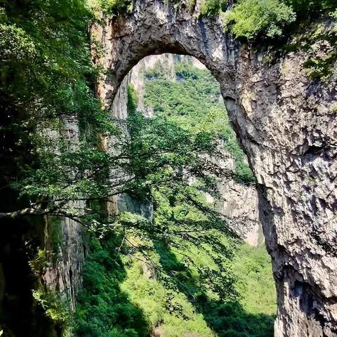 西太行瑛姑峡 鹅屋天生桥、红旗渠两日游