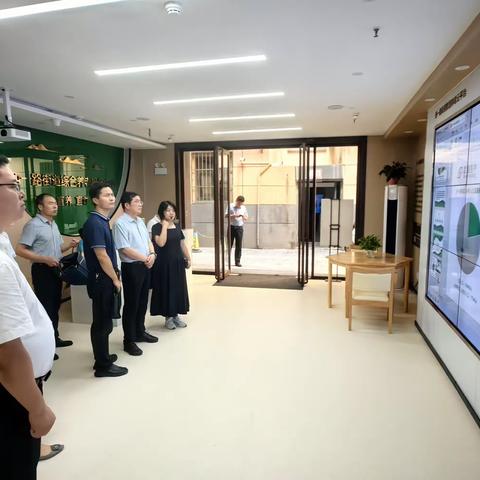 省民政厅养老服务处调研西一路街道养老服务工作