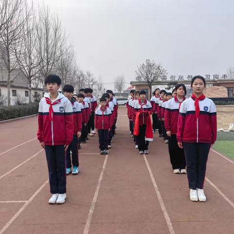 “植”此青绿，“树”写成长——金桥双语实验小学高丽铺校区六三班植树节主题升旗仪式