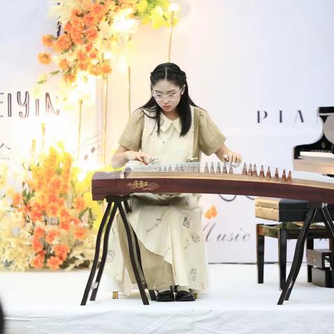 桐南小学海湾校区六年二班“文明之星”雷艺涵