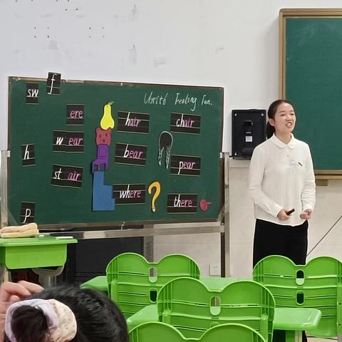 以“说”促教 竞显“英”姿 新宁小学教育集团举行2023年小学英语青年教师教学能力展评活动