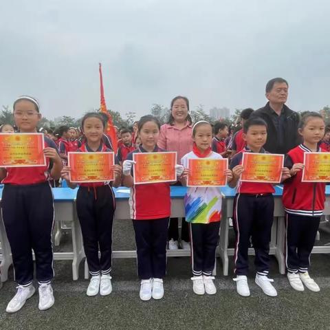 习惯养成见行动,队列比赛见风采——梁邹小学启航班队列队形比赛风采展