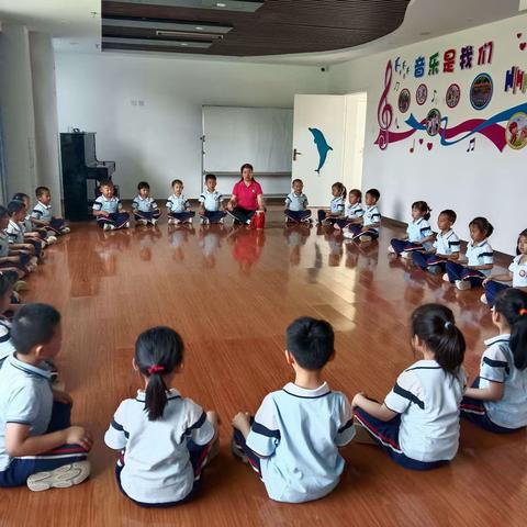 学习《不输在家庭教育上》第三十九卷之《改变人生的不是道理而是习惯》 学校：敦煌市幼儿园 班级：大十班 审核：余老师、王老师，宋老师 制作：宁家馨妈妈