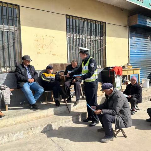 金台交警进农村 交通安全送上门