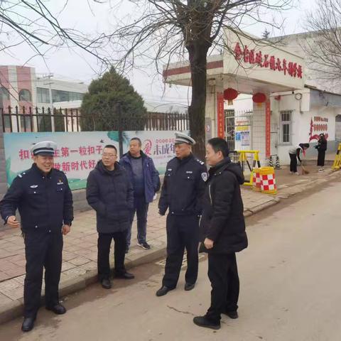 金台交警与教师共筑平安校园