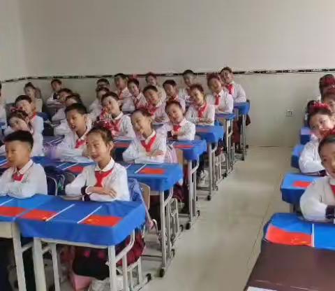 让歌声带着童心飞翔