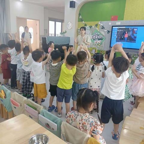 幼儿园陪餐有感