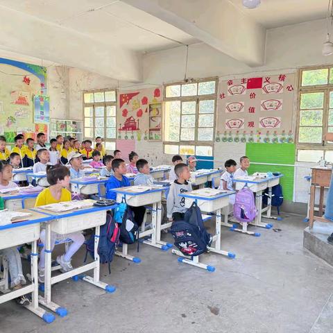 【幼小衔接】“衔”一种习惯，“接”一缕成长一大庄镇中心幼儿园联合大庄中心小学开展幼小衔接参观小学活动