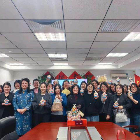 运行风险监控中心分会组织开展“巧手匠心 遇见美好” 三八主题活动