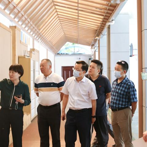 创建学校特色 铸造武小品牌——洪山区武珞路小学迎接武汉市现代化学校暨素质教育特色学校区级复评活动简报