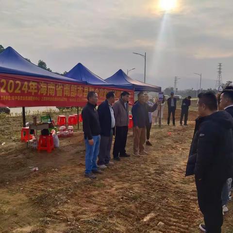 岁末年初：保亭县2024年第一期联合收割机驾驶考试成功举办