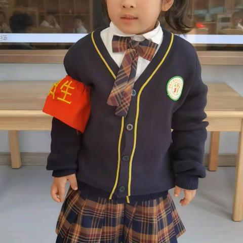 灵童幼儿园小一班宝贝第八周天气预报