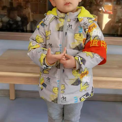 灵童幼儿园小一班宝贝第十一周天气预报