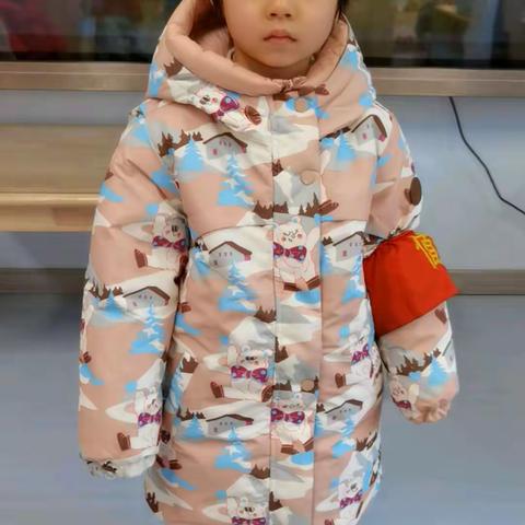 灵童幼儿园小一班宝贝第十九周天气播报