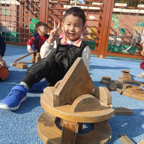 时光不语，静待花开