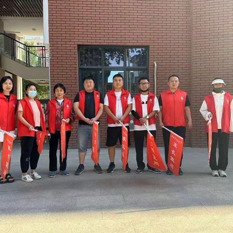 濮阳市实验小学三（9）班路队值周