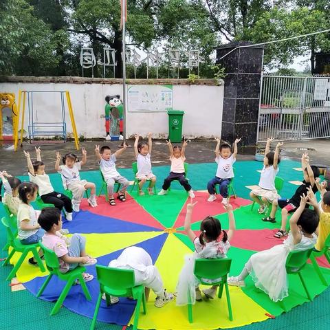 智慧桥幼儿园2023年下学期幼儿评语