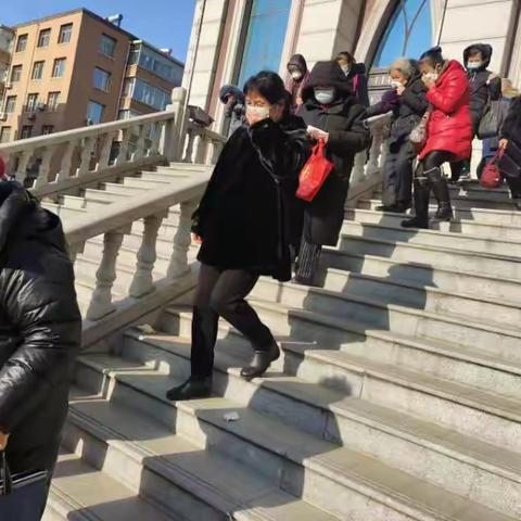新春街道通顺社区开展消防安全知识宣传活动