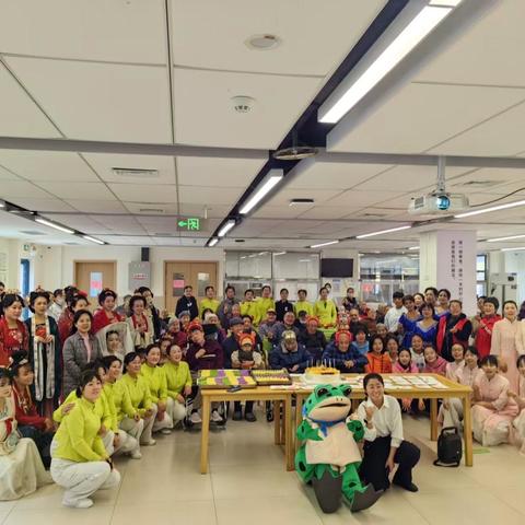 情暖重阳，爱满芳华—经开区阳光馨园社区走进芳华养老院暖心纪实