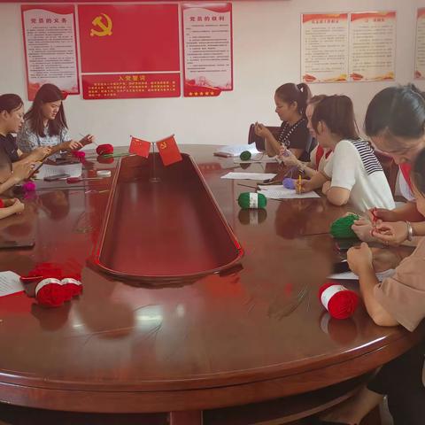 [琴江社区]爱在七夕 钩织“浪漫”