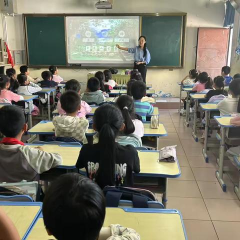 世遗景迈，茶香古寨———记思茅二小362班魅力家长进课堂活动