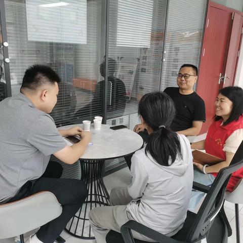 “指导引领，助力成长”热烈欢迎上级领导莅临我协会检查指导工作