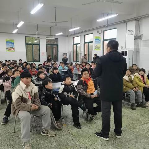 安全记于心，防范始于行——级索镇龙岗小学开展安全应急教育及防恐演练