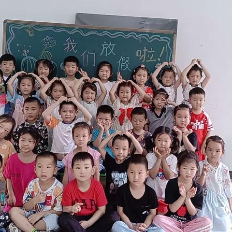 张庄乡中心幼儿园中班学期总结