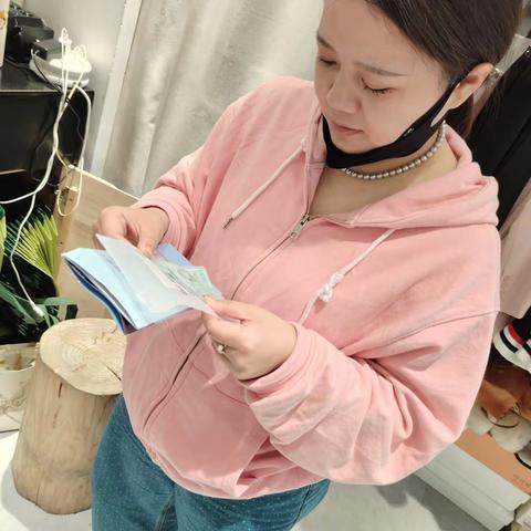 浦发银行泰州分行营业部整治拒收人民币