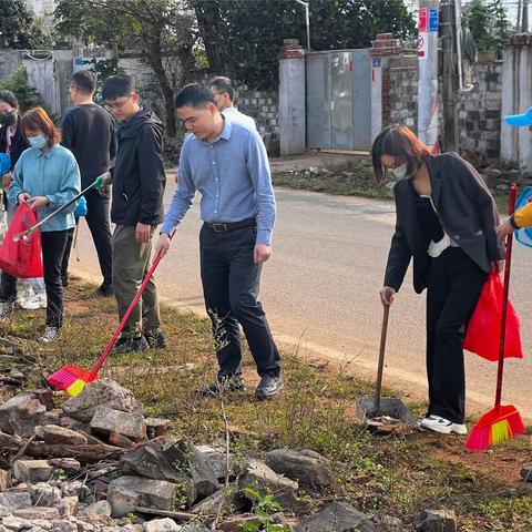 党建引领“双报到” 助力共创文明城——临高县审计局组织开展环境卫生大整治志愿服务暨主题党日活动