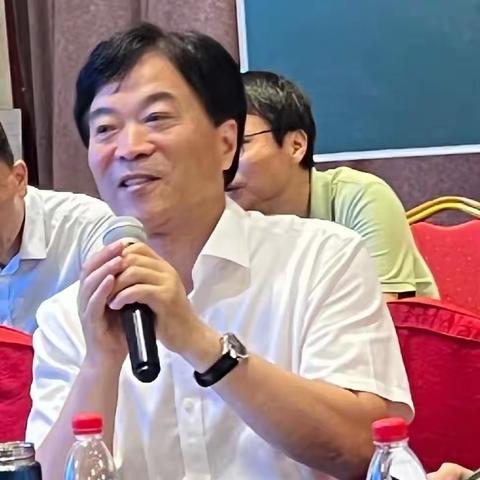 名师之路引方向，蓄力扬帆再启航——恩江小学教师赴北京参加“名师之路”2023年数学华应龙导师成长营