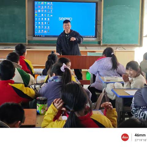 用艺术启蒙点亮儿童想象力——恩江小学四（8）班家长进课堂