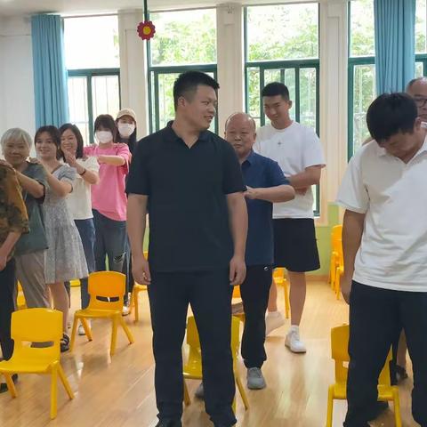 万霖花苑幼儿园诚信班【父亲节孝亲活动❤️】