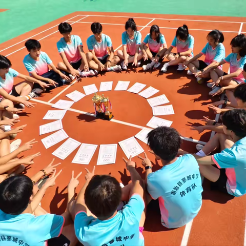 热烈祝贺蓼城中学在固始县第四十四届中小学田径运动会上取得优异成绩