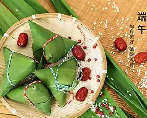 浓浓浓粽叶香,悠悠端午情        一一二年级二班端午亲子活动