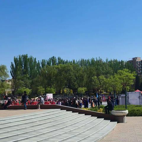 民族政策宣传月，“太极.气功”进社区