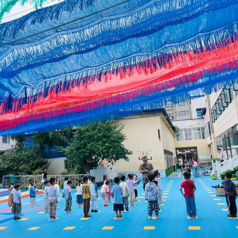 🌈北街幼儿园中二班——军警课✨✨🎈🎈