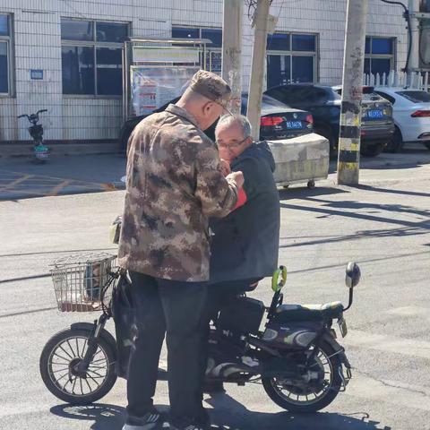 西仵镇西仵村网格员的简篇