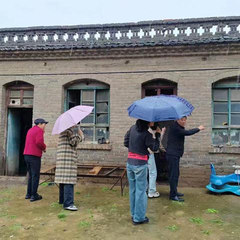 西仵镇西仵村网格员的简篇