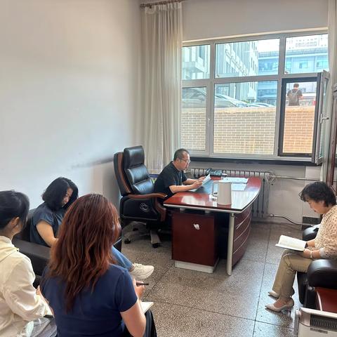 平城区红十字会传达学习全区深入贯彻中央八项规定精神学习教育警示教育会精神