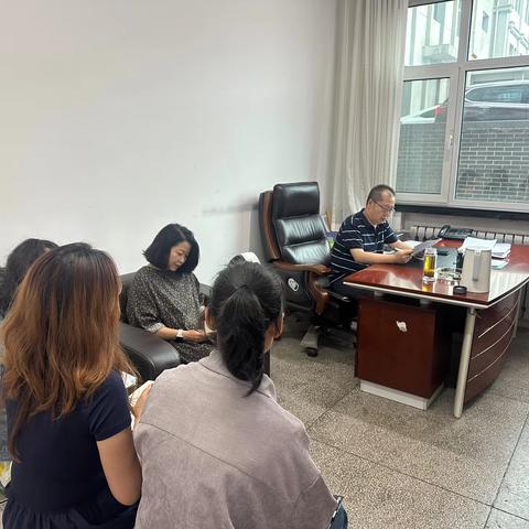 平城区红十字会传达学习区委书记孟德昌在群团工作座谈会上的讲话精神