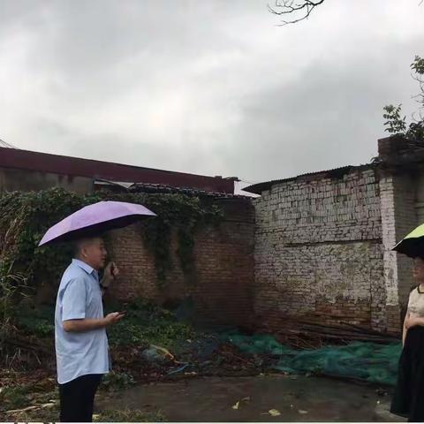 持续阴雨天社区防汛不放松