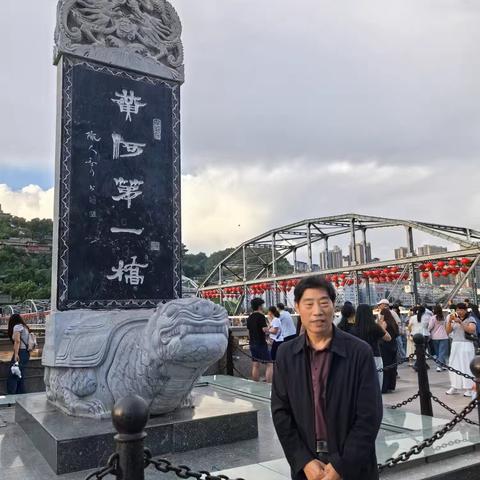 开启青甘大环线：黄河第一桥及周边景观