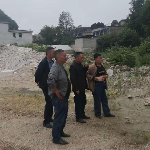 大西桥小屯村多措并举解决三个山村民排水纠纷问题