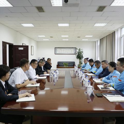 伊犁销售公司与新捷燃气伊犁分公司召开一体化整合推进会议