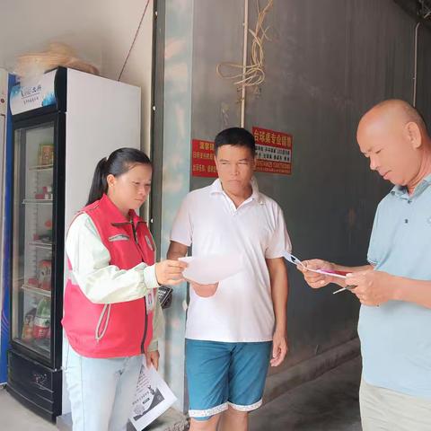 三家镇居侯村网格员开展电信诈骗宣传工作