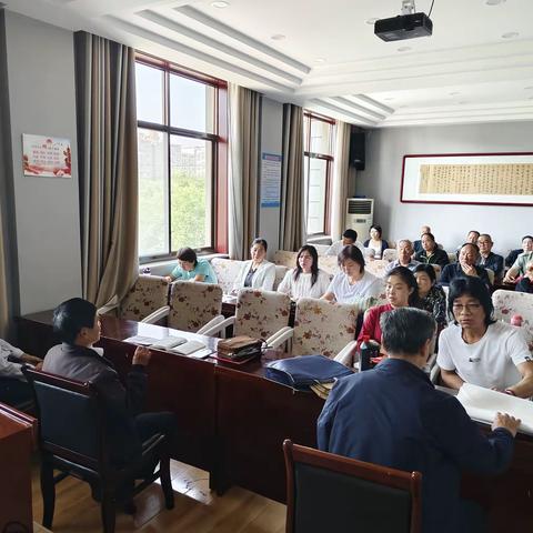 北关书画分会五月十六日活动在县图书馆三楼举行。