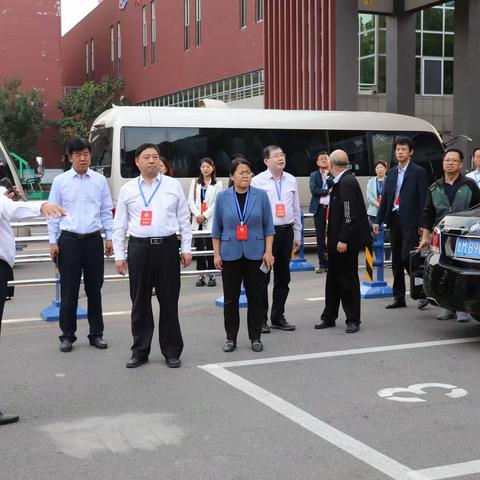 【搭建多彩教育平台  助力学生全面发展】滨城区政协领导莅临滨城区第二实验小学调研指导工作