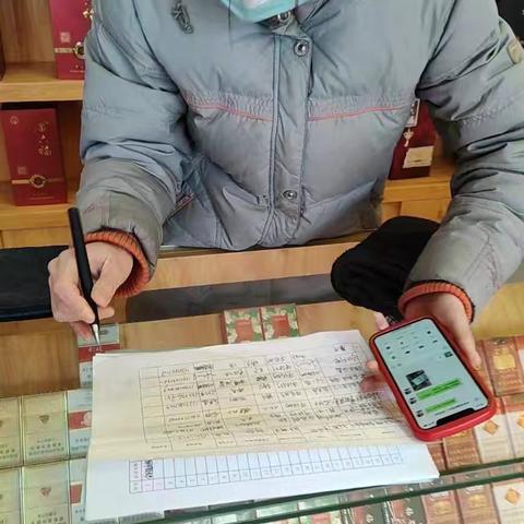 东京北社区开展“人才政策进企业”活动