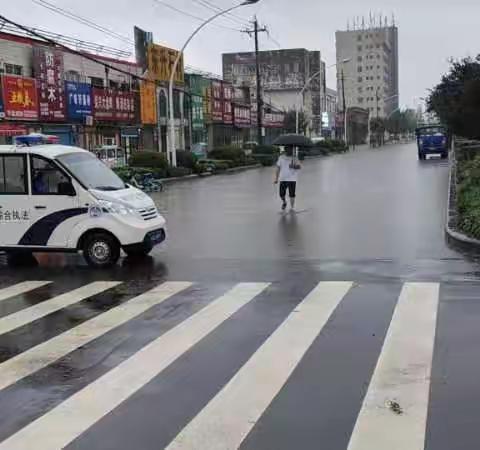 以雨为令，闻“汛”而动——源汇区城市发展服务中心全力做好防汛排涝工作